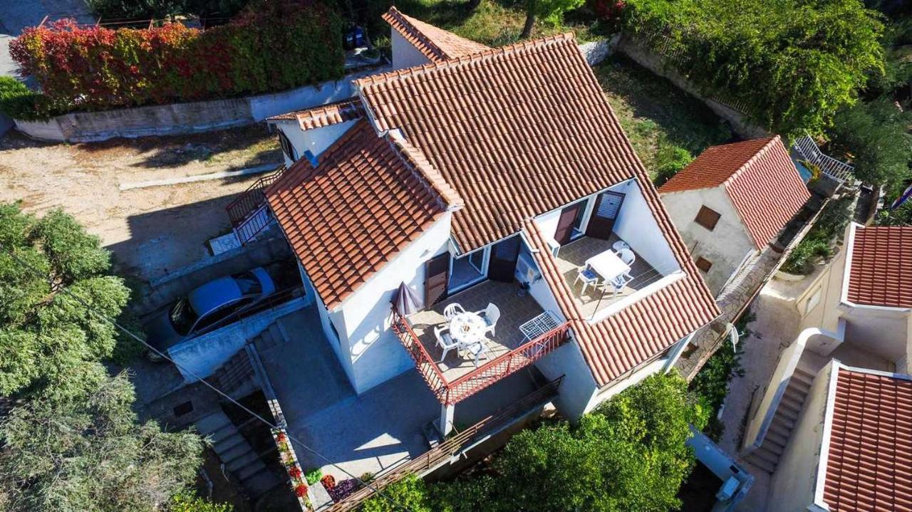 Perfect Vacation Apartments Omis Exterior photo